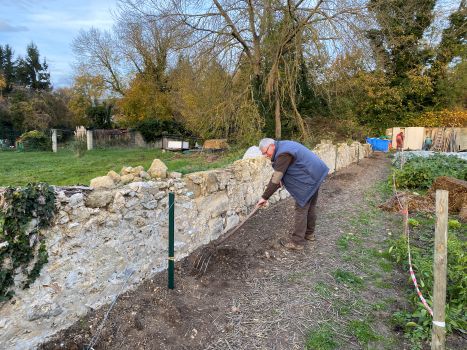 20251105 152836843 iOS prep cordons