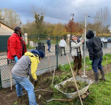 20251119 140017307 iOS fils Cergy